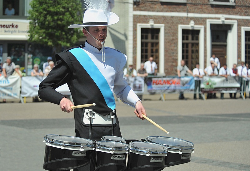 Zondag__20100523_0177.JPG - Cadence Drumline uit Kaulille Belgie