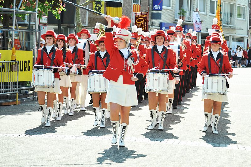 Zondag__20100523_0323.JPG - Koninklijke Fanfare en Drumband De Eendracht uit Hamont-Lo Belgie