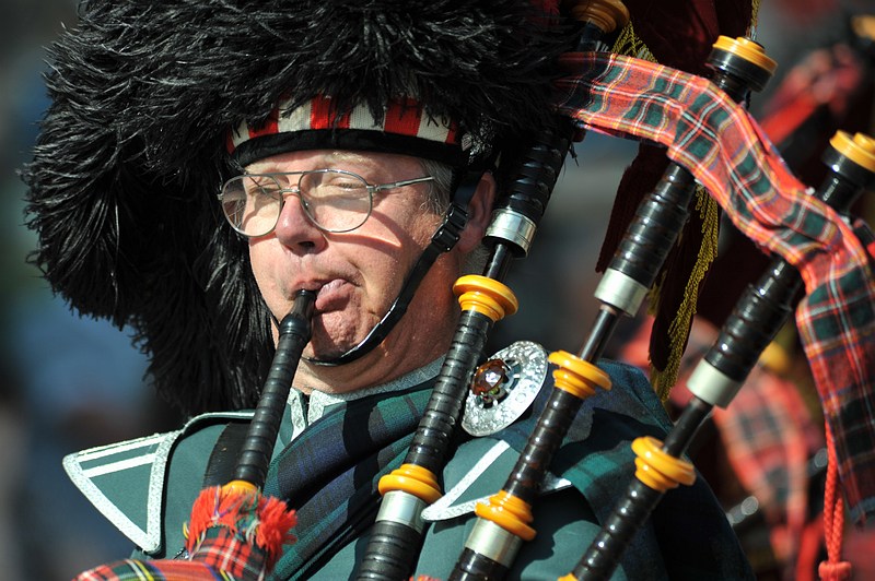 Zondag__20100523_0444.JPG - Red Hackle Pipe Band uit Antwerpen Belgie