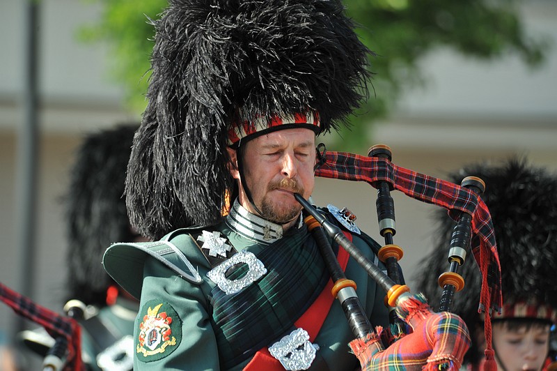 Zondag__20100523_0562.JPG - Red Hackle Pipe Band uit Antwerpen Belgie