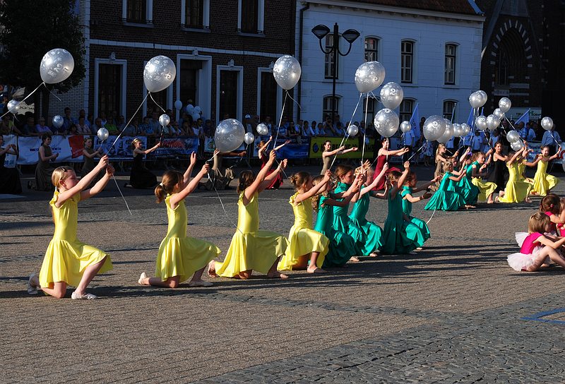 Zondag__20100523_0929.JPG - Pas de Deux uit Achel Belgie