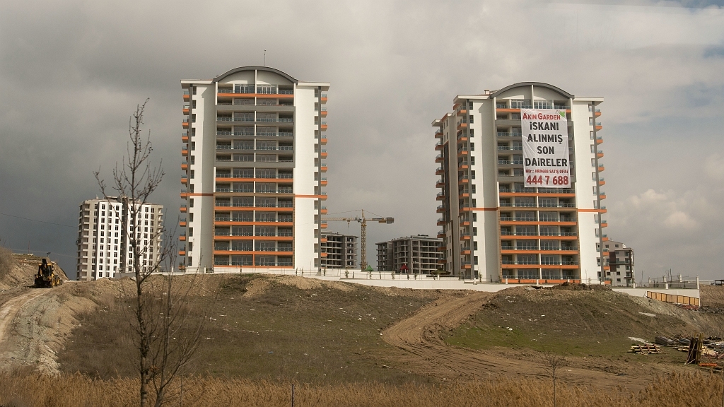 20150315_0166.JPG - We naderen Ankara...