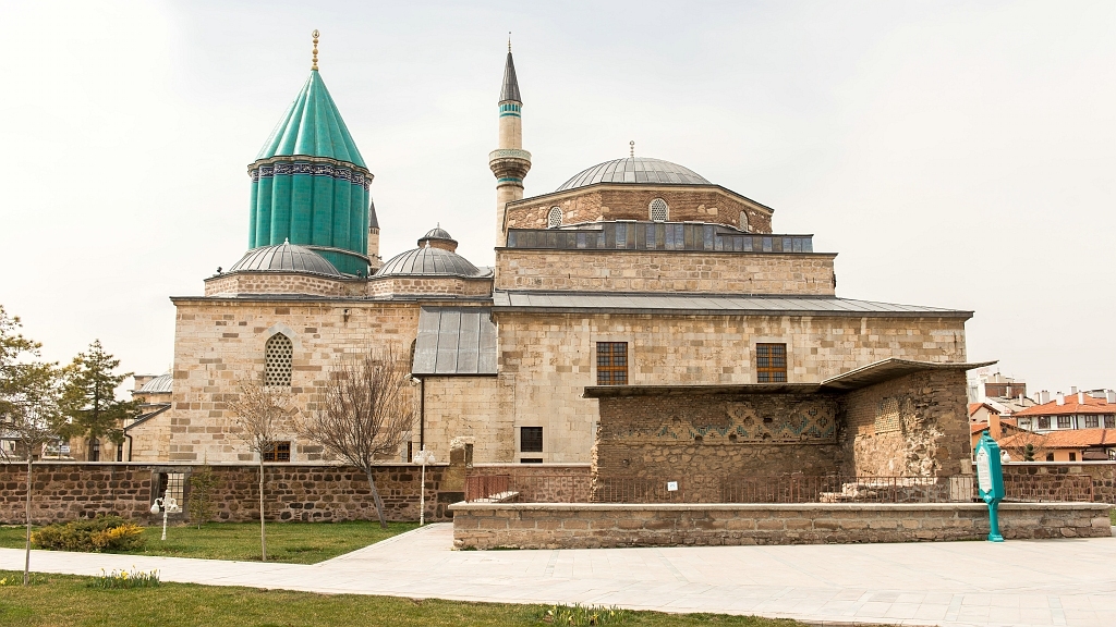 20150318_1867.JPG - Het Mevlana museum in Konya